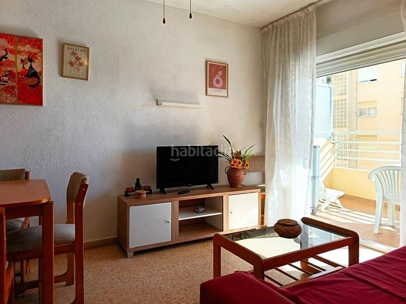 Foto 25e8161c-37a0-4a53-90ee-6f3e5684fbf1. Apartament amb piscina a Bellreguard