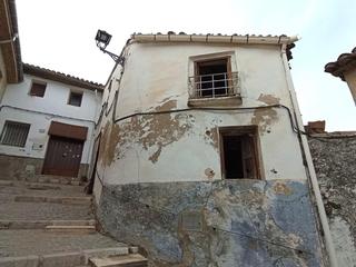 Terreno residencial  Meson. Casa a demoler y nueva construcción