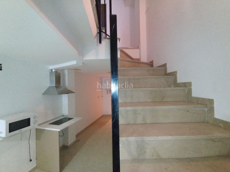 Foto f351a80f-467e-4c57-97c2-742027cbea74. Local comercial a Corea Gandia