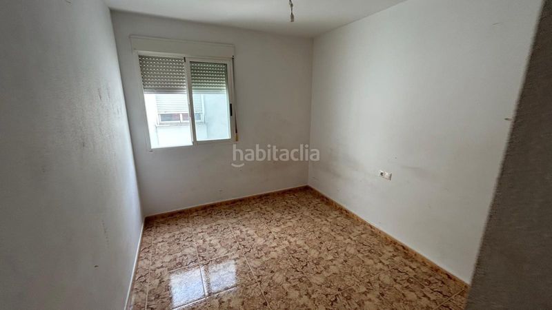 Foto e9fa579c-0edc-4736-bb0c-051762be3276. Pis a calle era 2 a Beniflá