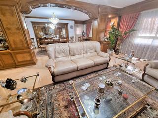 Appartement  Avenida la rambla. Piso muy grande en la rambla, en pleno centro de san juan.
