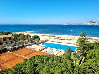 Appartement à Avinguda de la costa blanca 22. Gran apartamento frente al mar, 4 dormitorios, espectaculares vi