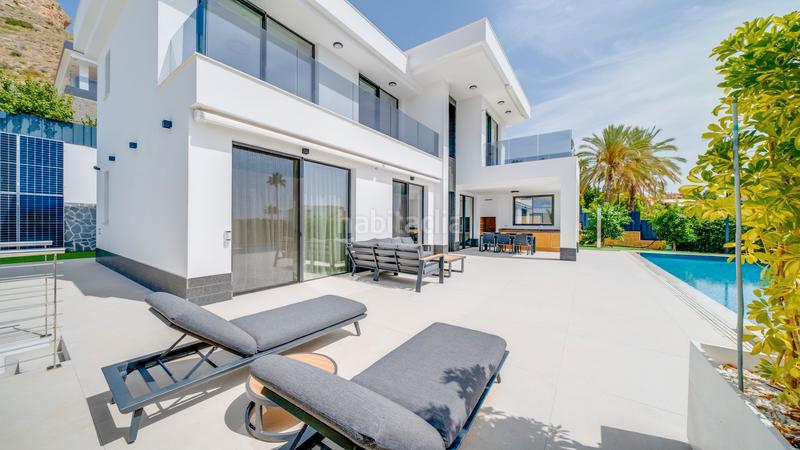 Foto 4d33331b-27ce-4ec7-8d5a-3a1aafc01cbe. Chalet with heating parking pool in Golf Bahía Finestrat