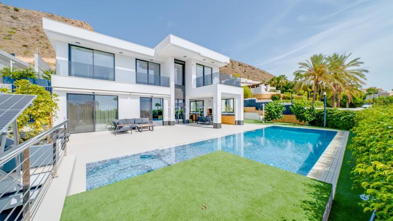 Foto be4f0a33-aeb6-47eb-aedf-30bba0d3b4ca. Chalet with heating parking pool in Golf Bahía Finestrat