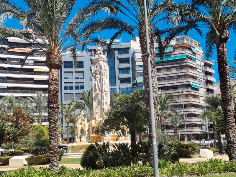 Foto 5373462d-e8ee-46ac-9c8f-7283cae9434d. Piso en placa de los luceros 6 piso plaza de los luceros, para reformar a las necesidades del comprador. en Alicante