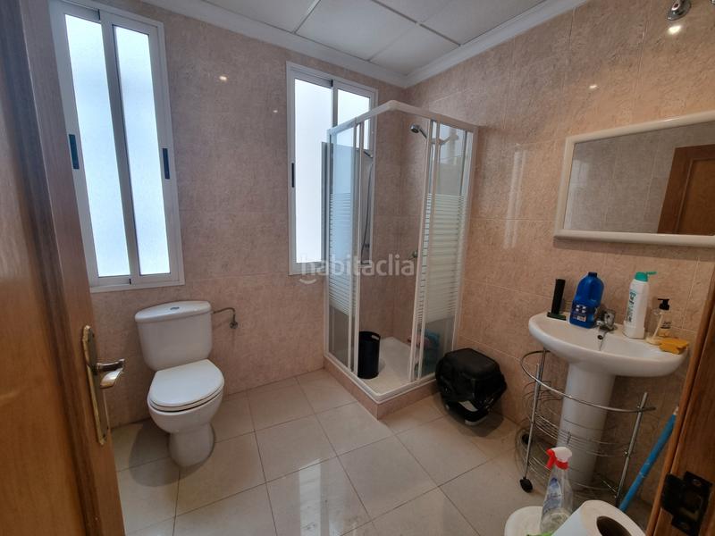 Foto 7257d56c-d901-408b-8503-ffa60d7732f0. Piso en placa de los luceros 6 piso plaza de los luceros, para reformar a las necesidades del comprador. en Alicante