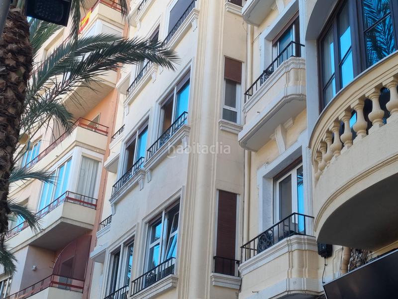 Foto c8903be0-2bef-49ca-b149-d914216f0eb4. Piso en placa de los luceros 6 piso plaza de los luceros, para reformar a las necesidades del comprador. en Alicante