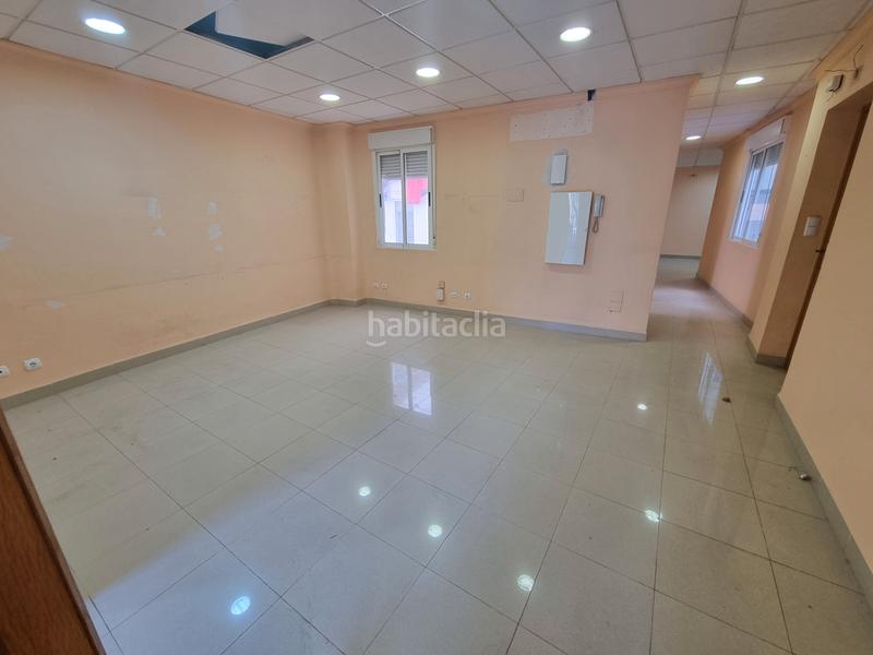 Foto d2169688-748d-46c5-9da3-26b09cd278b0. Piso en placa de los luceros 6 piso plaza de los luceros, para reformar a las necesidades del comprador. en Alicante