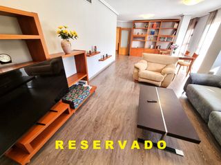 Pis a Calle astrónomo comas sola 2a. **piso exclusivo en plaza de la viña, alicante**