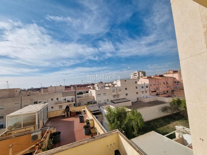 Foto 35e01af6-ee71-4747-8ddd-fa1dc813983a. Flat in carrera albacete 15 in San Blas Alicante