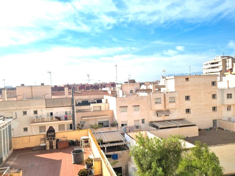 Foto 4848b754-61f3-47ac-8ff6-a4b0d6cba633. Flat in carrera albacete 15 in San Blas Alicante