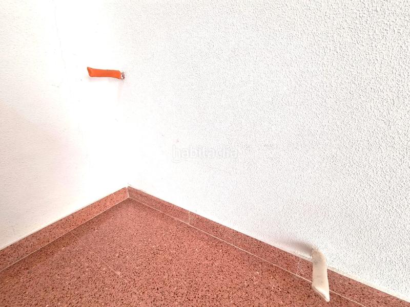 Foto e3f49cd9-ba00-46cd-8ae6-9cfd00300b07. Flat in carrera albacete 15 in San Blas Alicante