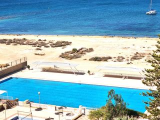 Pis a Avinguda de la costa blanca 22. Cabo de las huertas en 1ª linea de playa, exclusiva urbanización
