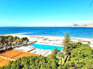 Pis a Avinguda de la costa blanca 22. Cabo de las huertas en 1ª linea de playa, exclusiva urbanización