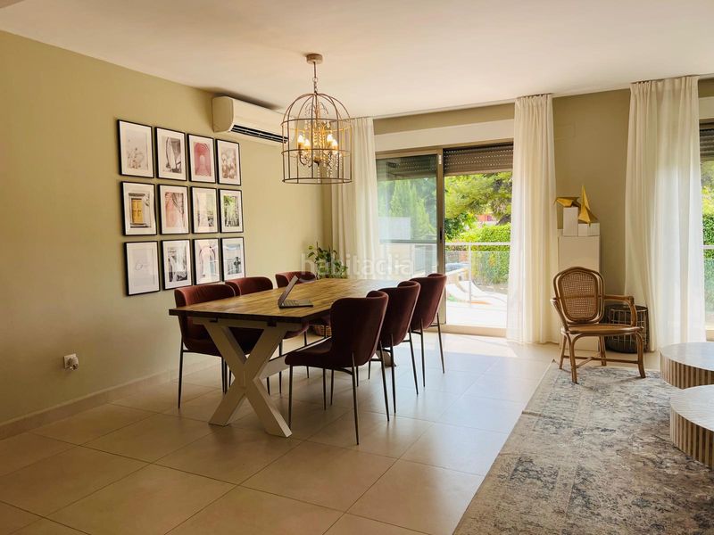 Foto ae37e0aa-a62a-46d8-8696-9b42d84f27ee. Chalet with parking pool in Pueblo Acantilado-Lanuza Campello (el)