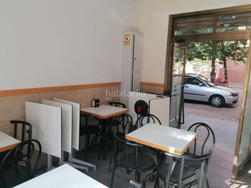 Foto 35f8c28a-9f08-4fb3-aa79-d4f1dee4c466. Local comercial local con salida de humos en Creu de Barberà Sabadell