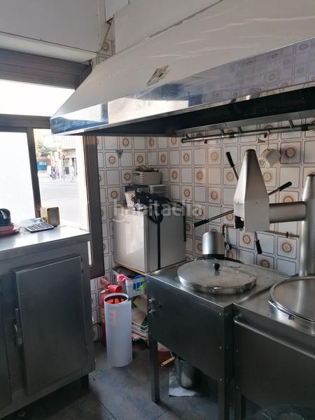 Foto 7efc0a4d-1ac1-408d-9ce8-91f861d40988. Local comercial local con salida de humos en Creu de Barberà Sabadell