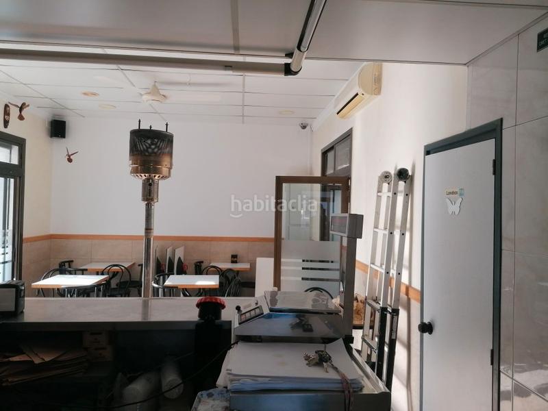 Foto b5d62a2e-cfc5-4ee5-8587-15af1eac04d6. Local comercial local con salida de humos en Creu de Barberà Sabadell