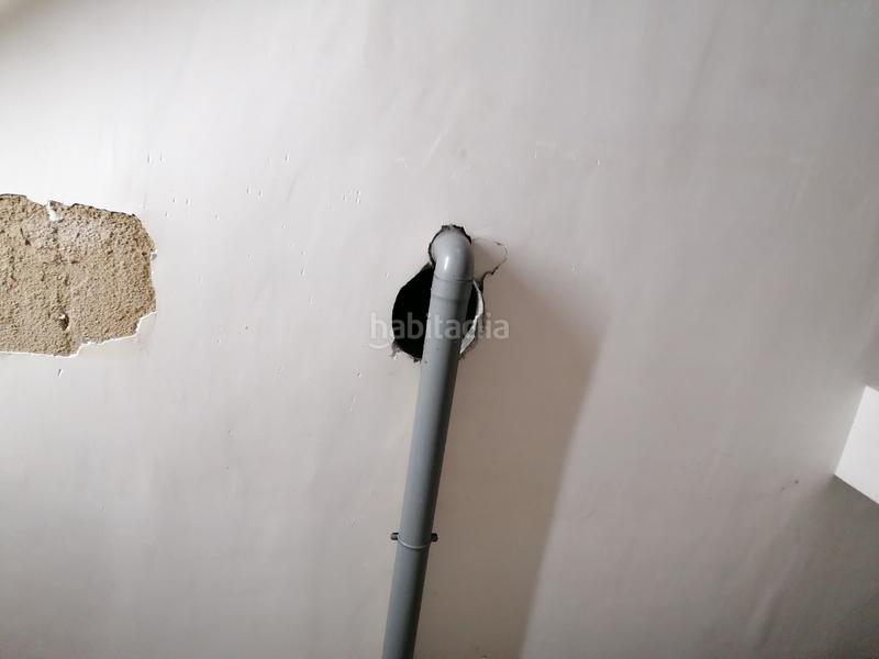 Foto f642a8ee-4728-450c-a9aa-72fd57e4cb92. Rent business premise in Can Rull Sabadell