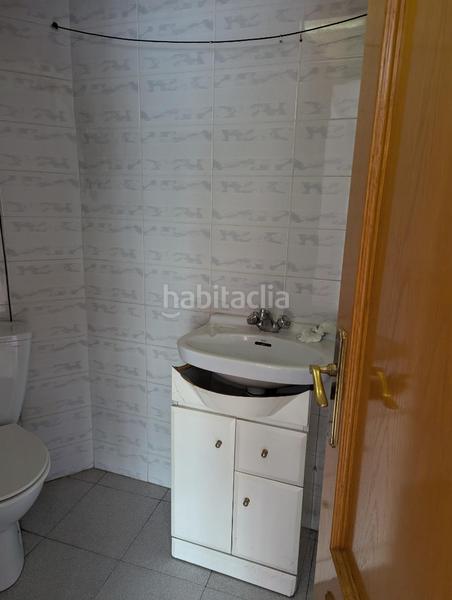 Foto 87d671f5-0724-4dea-af63-452f8caef345. Alquiler local comercial local en av. matadepera en Sabadell