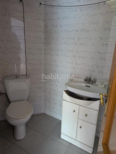 Foto 7218eb5a-53ed-43e0-8aa5-512691c7db0f. Lloguer local comercial a Ca n'Oriac Sabadell