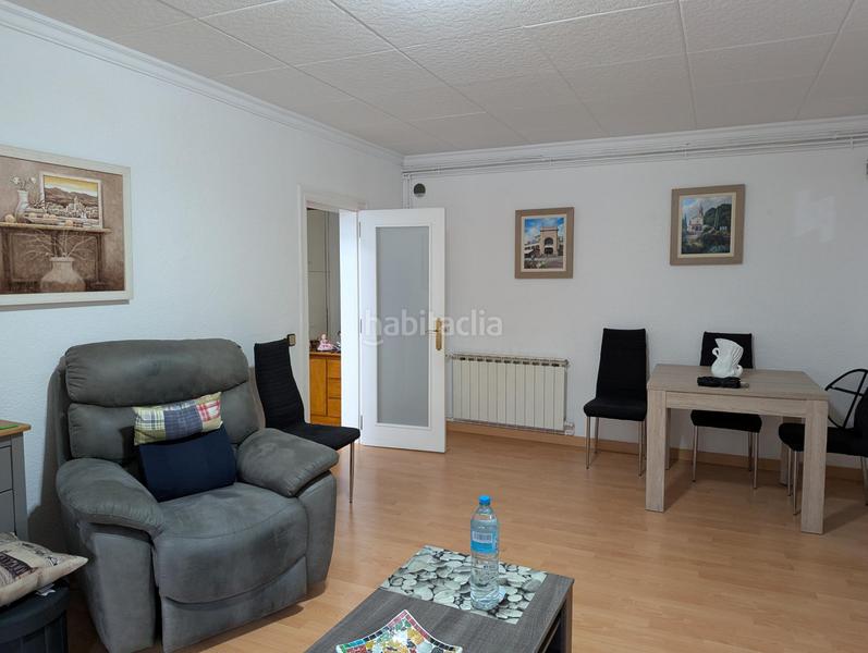 Foto 3f8f40b3-646e-4d83-8efd-60a6d2a32509. Piso  zona Espronceda en Espronceda Sabadell