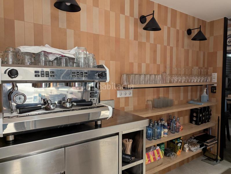 Foto 1ca10ca7-a32c-42da-b00a-43a99802aaf9. Traspàs local comercial a Poble - Casc Antic Castellar del Vallès