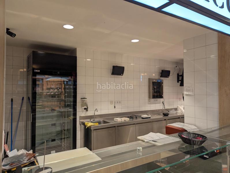 Foto 09945fbc-a331-4945-9ef2-1fd4db8146b2. Traspaso local comercial local en el centro de castellar en Castellar del Vallès