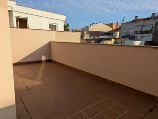 Rent Flat  Carrer major. Piso en la zona creu alta