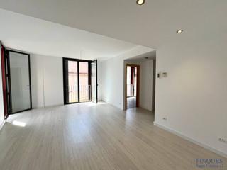 Maison  Gorgoll. Casa esquinera en sant feliu de guíxols