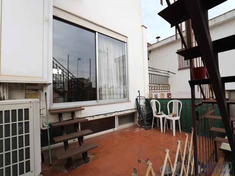 Foto 17c112c9-9051-4102-bbc0-3f819dedc500. Casa amb calefacció a Eixample Sant Feliu de Guíxols