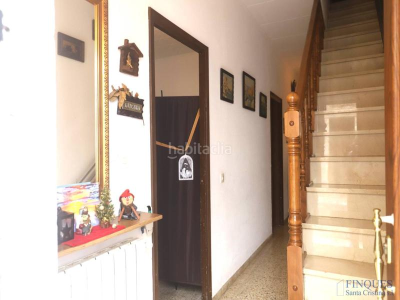 Foto 84b83d39-be43-4c3b-b60b-f82ab4f6c5ad. Casa amb calefacció a Eixample Sant Feliu de Guíxols