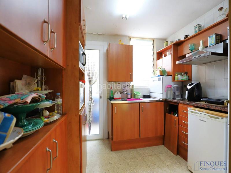 Foto bc311b55-3019-428f-8974-05d3f63b887d. Casa amb calefacció a Eixample Sant Feliu de Guíxols