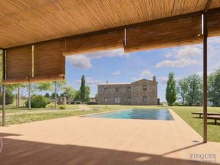 Casa  Camino mas jofre al barrio del vilar. Propiedad exclusiva con gran potencial en golf costa brava