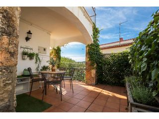 Casa a Calle Josep M. Segarra 17