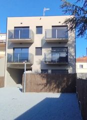 Appartement à Carrer del firal 27. Pisos d'obra nova de 2 habitacions a sarrià de ter – fase 3 bloc