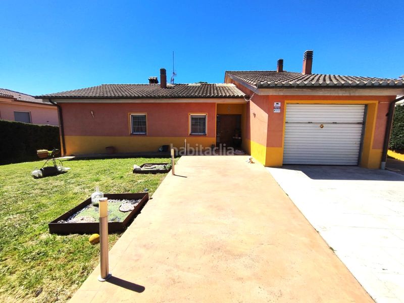 Foto d66f20cd-eda8-48d7-abd3-e60e5d8d4def. Haus in urbanització llac del cigne 175 in Caldes de Malavella