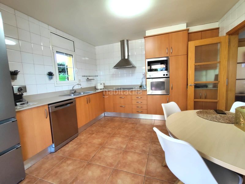 Foto deeae313-5899-454b-9ecf-e99a704c5ecb. Haus in urbanització llac del cigne 175 in Caldes de Malavella
