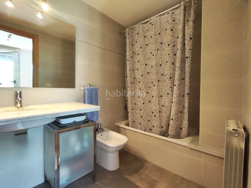 Foto 6a34914e-5673-45c3-8147-7434a5790e6d. Pis amb calefacció aparcament a Caldes de Malavella