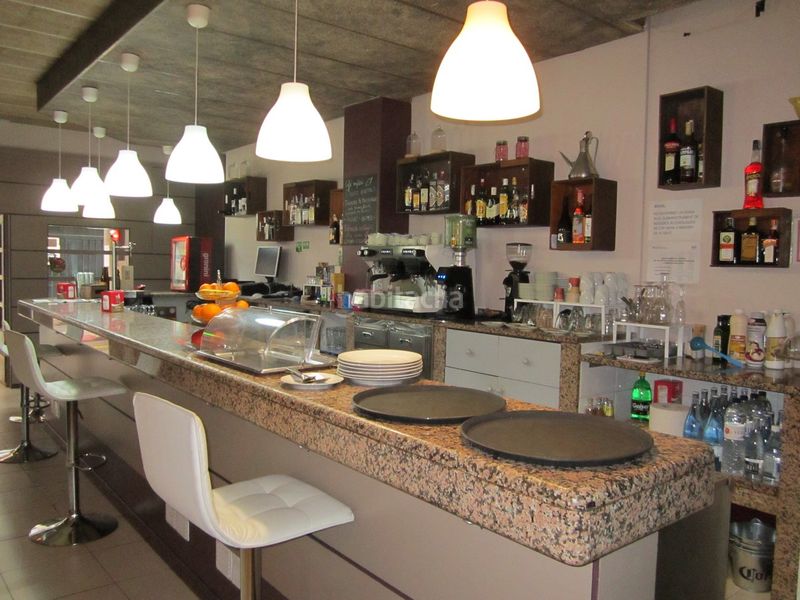 Foto 740a8708-b1bc-4442-a828-bdad39931751. Local comercial amb calefacció a Eixample Nord Girona