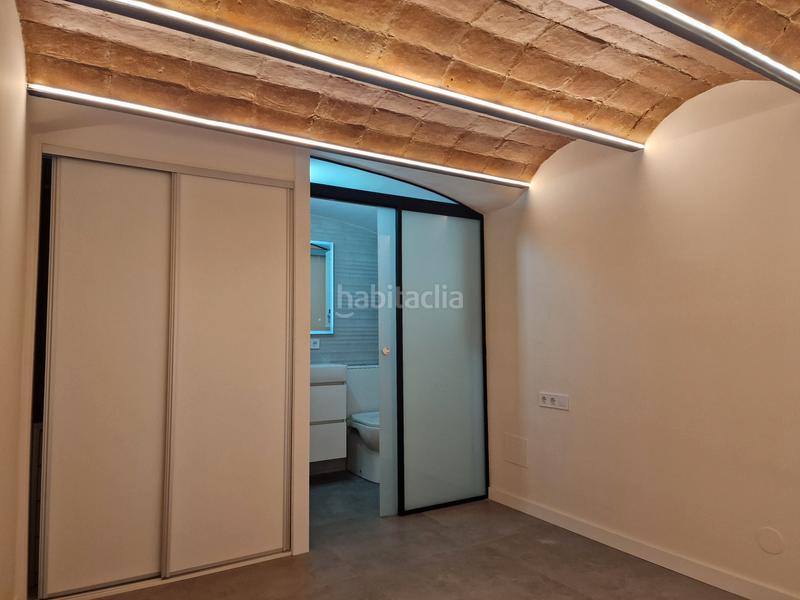 Foto 6e6a6203-eac3-4680-ad95-4fcbc130de9f. Estudi a Raval Barcelona