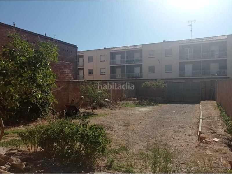 Foto 295ca16f-a56c-4521-b9e1-76acda93fa97. Edifici a Almacelles