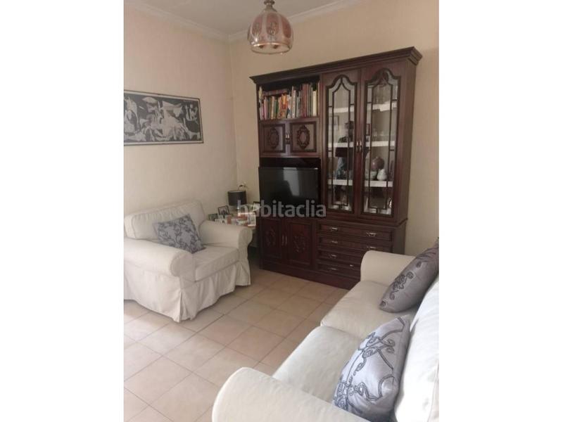 Foto 333ab96b-7ecb-445e-bb98-ece3e9a2f388. Edifici a Almacelles