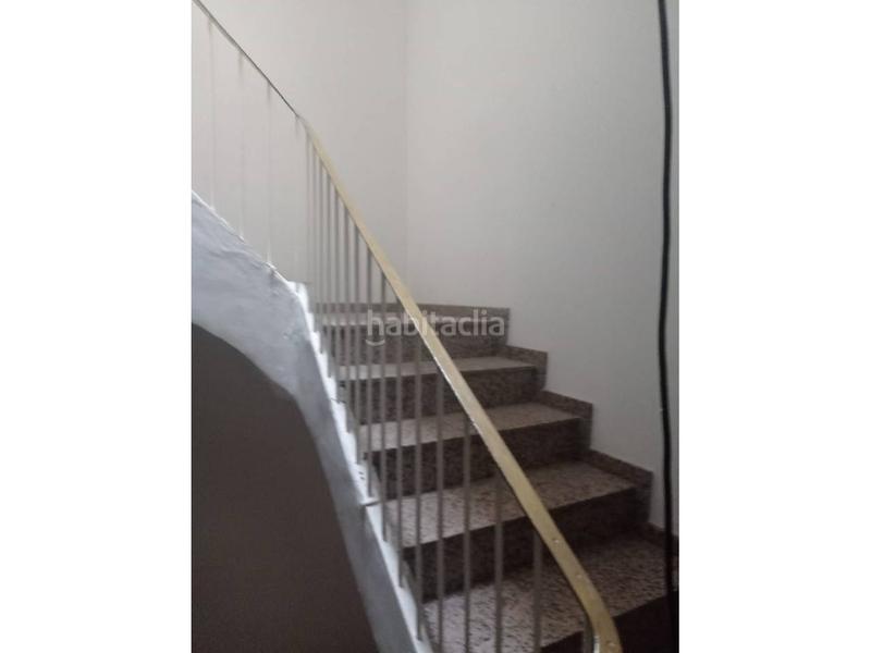 Foto da9df9b8-7afb-448f-95b6-7cd401e326ff. Edifici a Almacelles