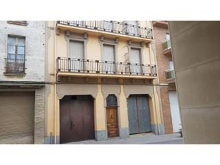 Edifici a Almacelles. Edificio en venta en almacelles