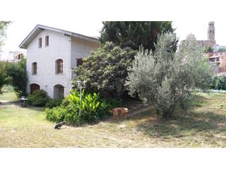 Xalet a Almenar. Chalet en venta en almenar