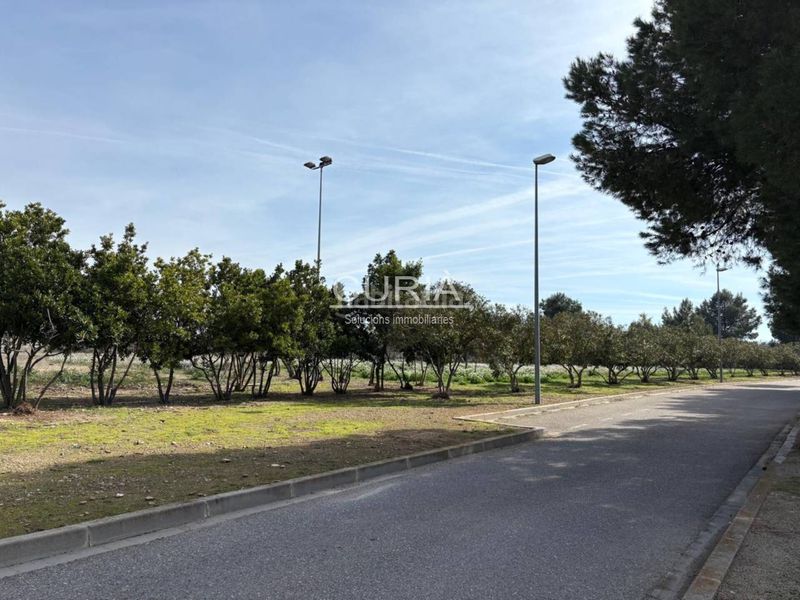 Foto ea66db52-5c52-46bb-8b4e-361cc8201f8a. Wohngrundstück in calle golf Raimat 2 in Raimat Lleida
