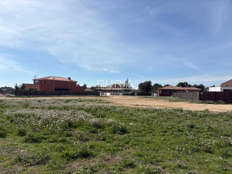 Foto f4a49f3f-e334-45bc-9c97-e010ea817848. Wohngrundstück in calle golf Raimat 2 in Raimat Lleida
