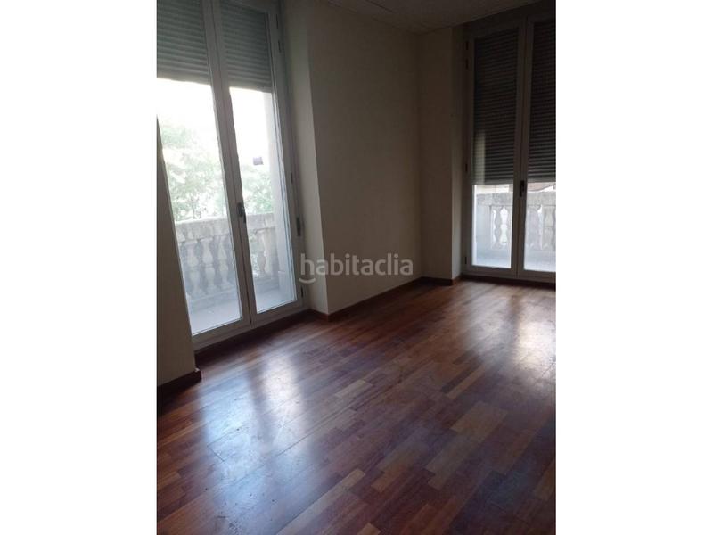 Foto 34a1463b-af87-4cf6-ac06-d53918eb4bb1. Alquiler local comercial local en alquiler en Centre Històric25007 en Lleida