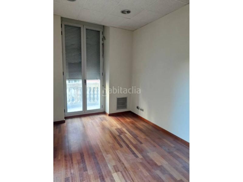 Foto 61108b2d-2c73-4ed8-a476-9b2d8d780448. Alquiler local comercial local en alquiler en Centre Històric25007 en Lleida